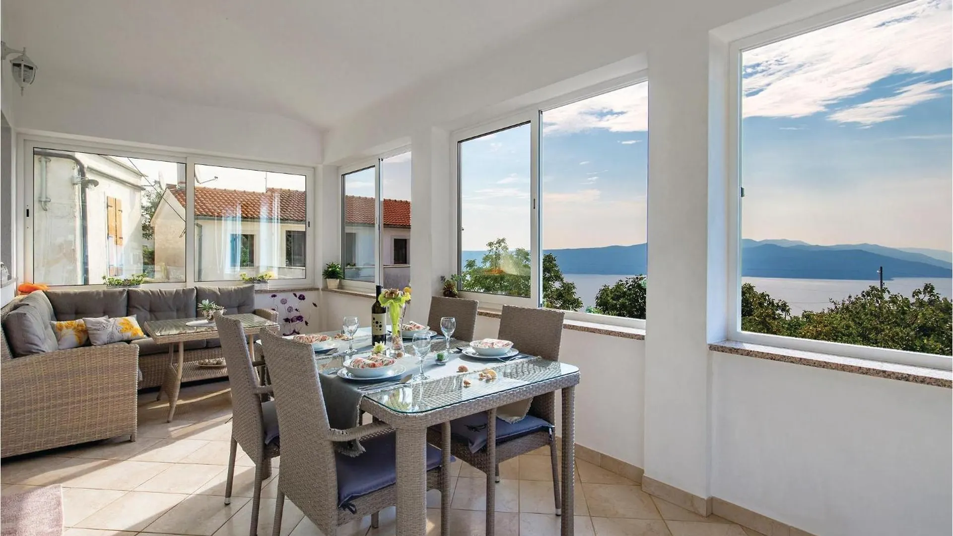 Nice Home In Brsec With House Sea View Zagorje