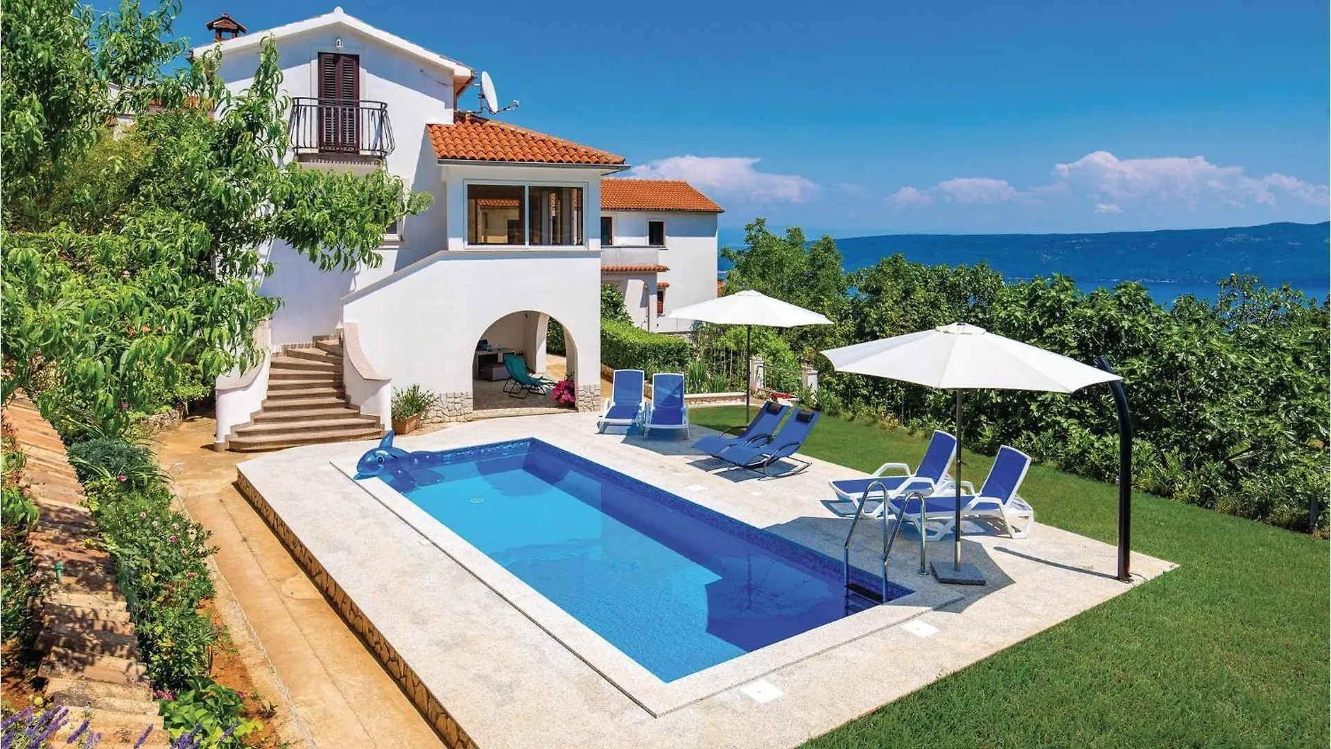 Nice Home In Brsec With House Sea View Zagorje